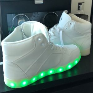 Extremely rare custom light up shoes - 9.5